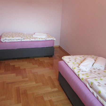 Apartment Domi Kvatric Загреб Екстериор снимка
